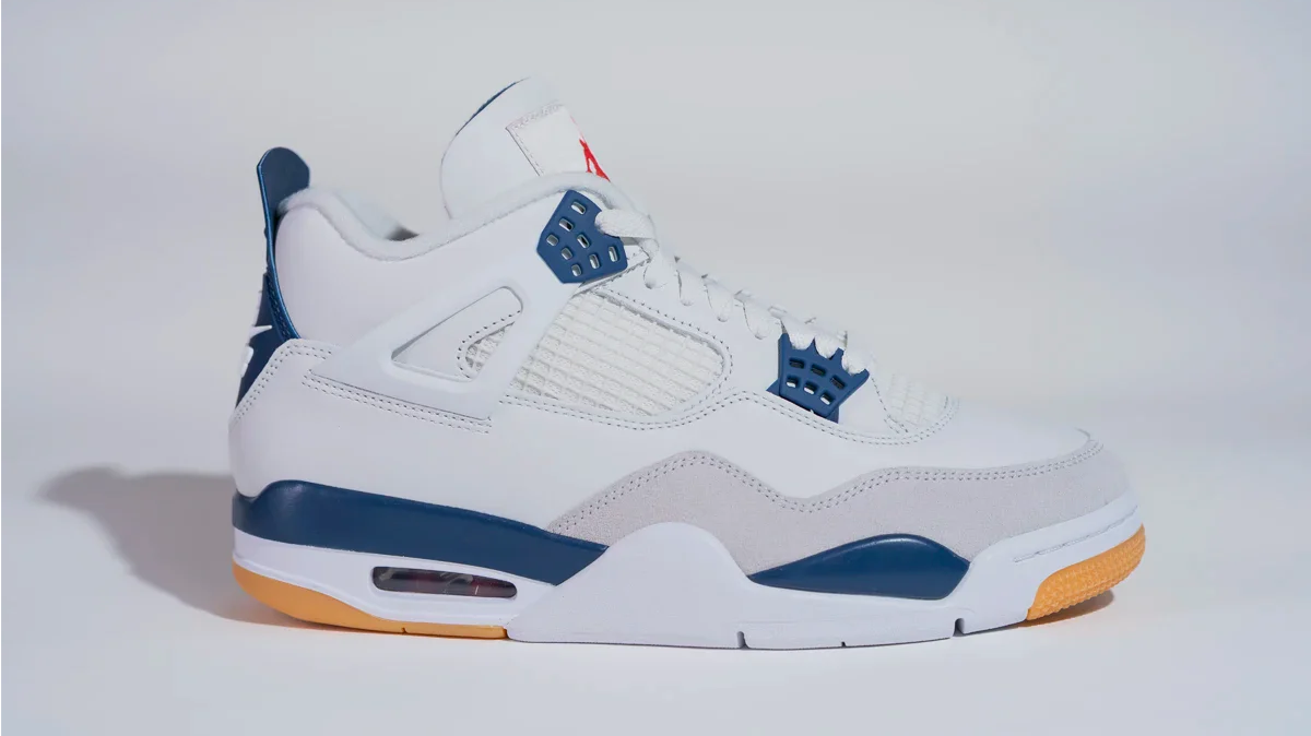 FIRST LOOK: Nike SB x Air Jordan "Navy"