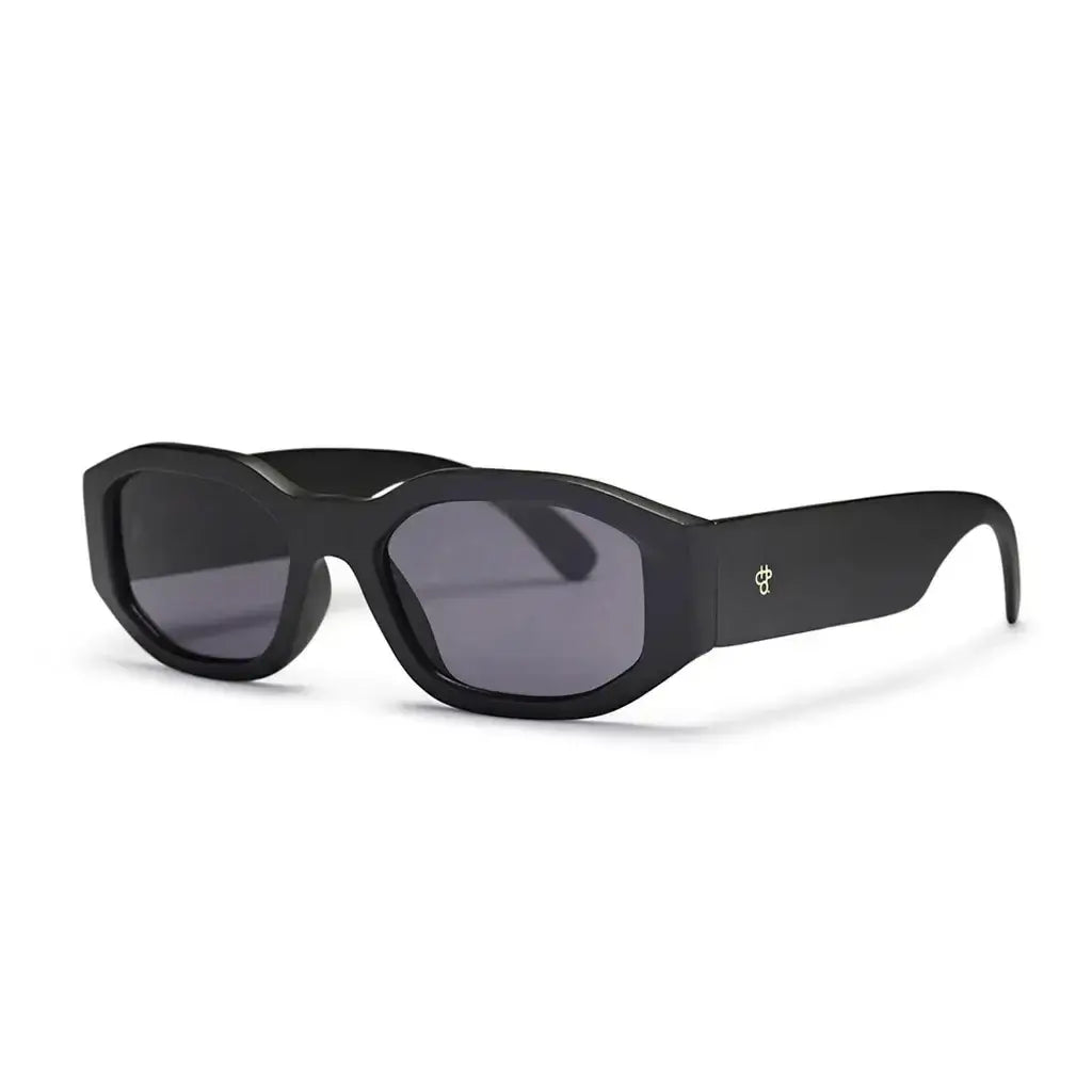 CHPO Brooklyn Sunglasses in black frame and black lens, made from 100% recycled plastic, designed in Sweden.