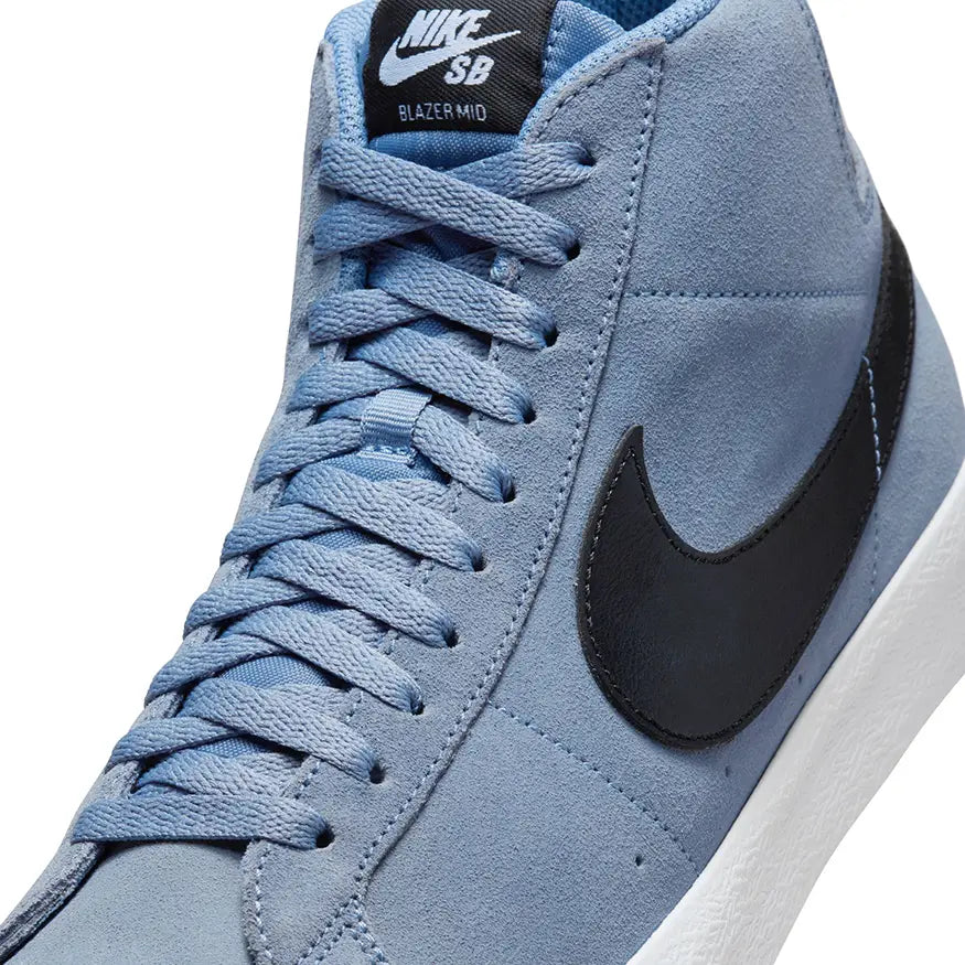 Nike SB Zoom Blazer Mid Pro Shoes