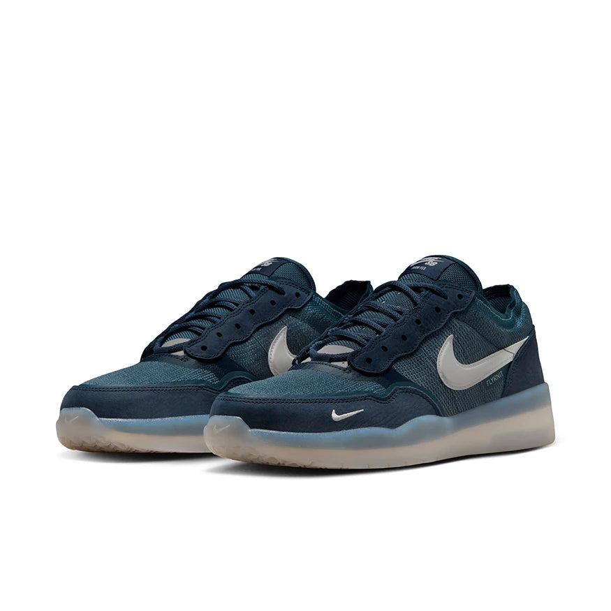 Nike SB PS8 Shoe