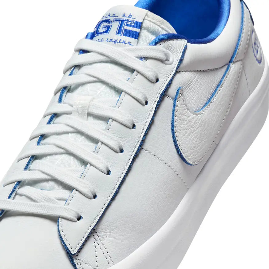 Nike SB Zoom Blazer Low Pro GT Shoes