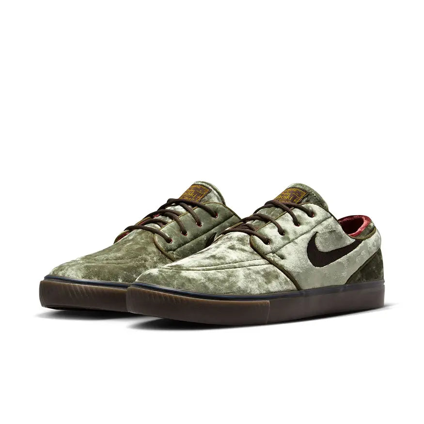 Nike SB Zoom Janoski OG+ SE Shoes