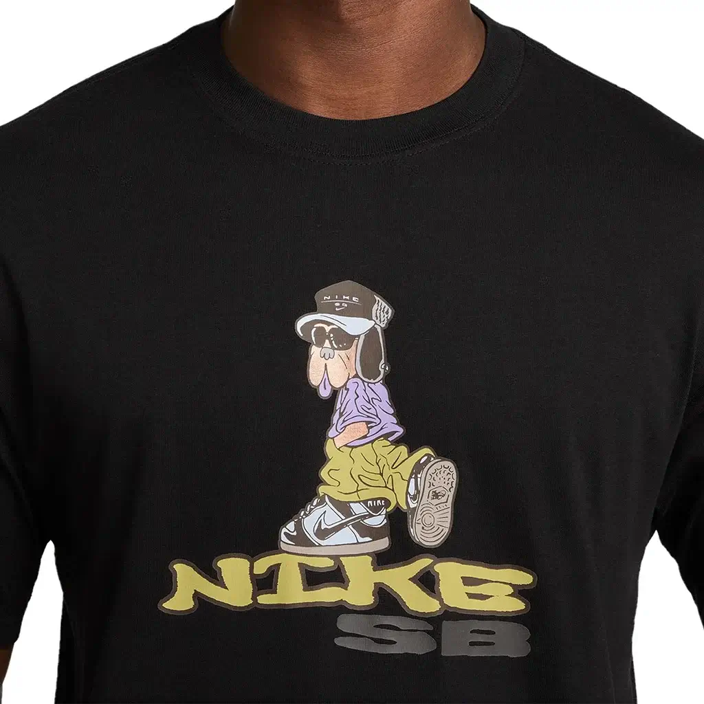 Black Nike SB Max 90 Dunk Dog Skate T-Shirt with colorful graphic design and laid-back fit, perfect for daily wear.
