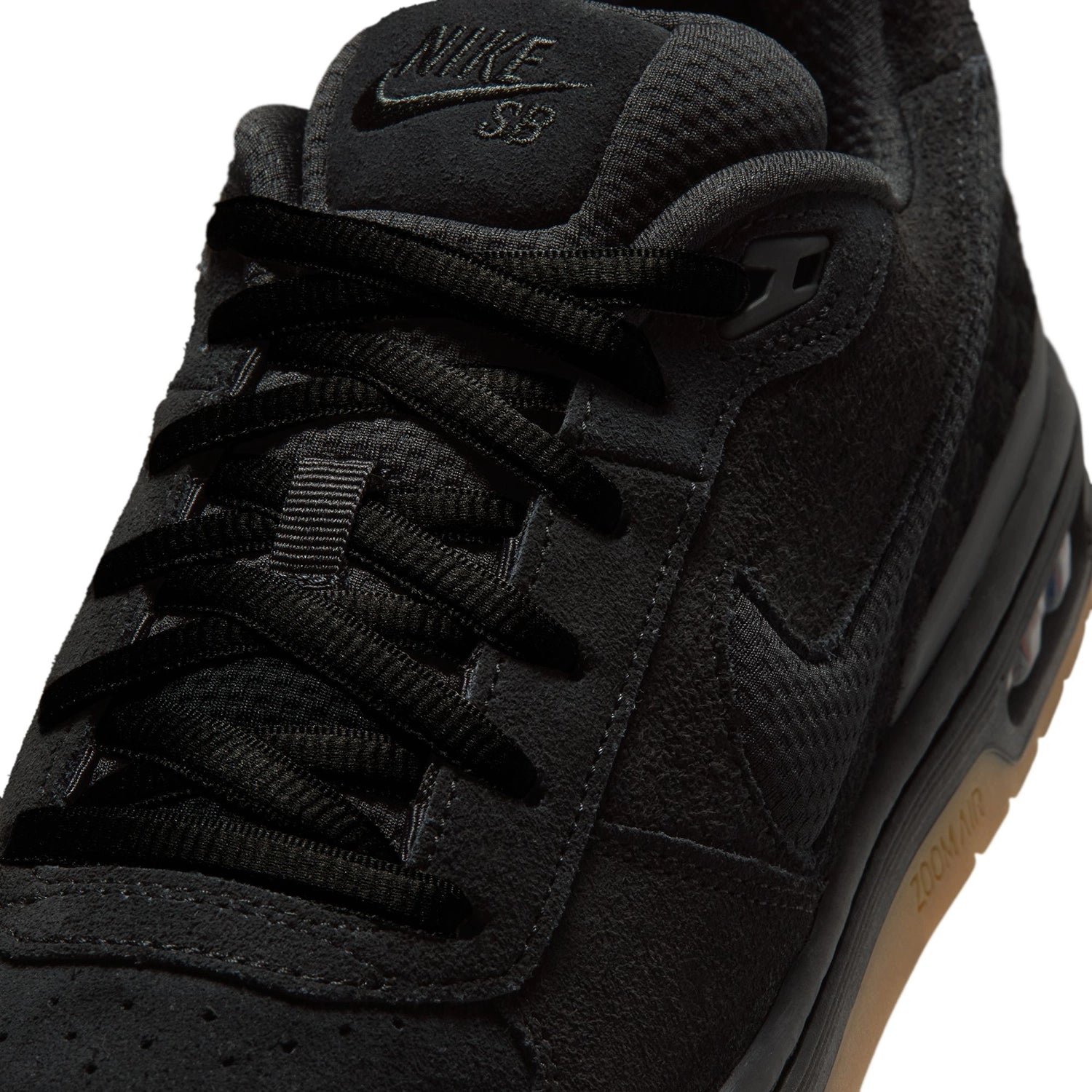 Front Black and gum Nike SB Paul Rodriguez pro model men's skateboarding sneaker on a white background