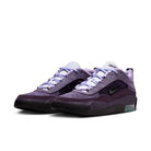 A pair of Grand purple black and noble purple Nike SB Air Max Ishod Wair pro model men's skateboard sneakers on a white background