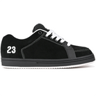 Black and white Etnies SAL23 men's skateboarding sneaker with number 23 on a white background