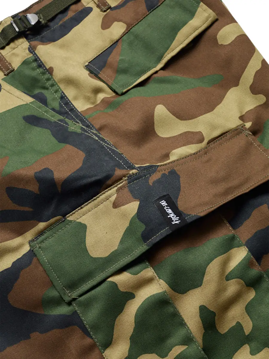 Woodland camo 2025 cargo shorts
