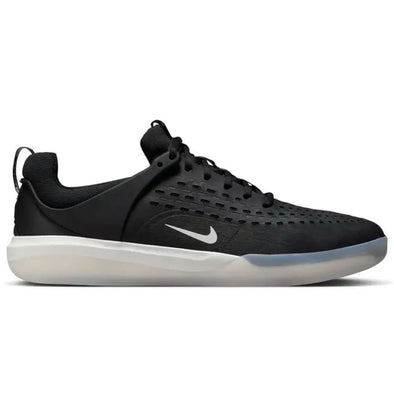 Nike SB Nyjah 3 Shoes